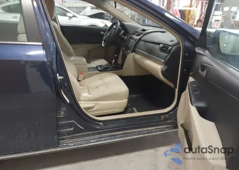 2014 Toyota Camry Le z USA, uszkodzony, nr VIN 4T1BF1FK1EU780995